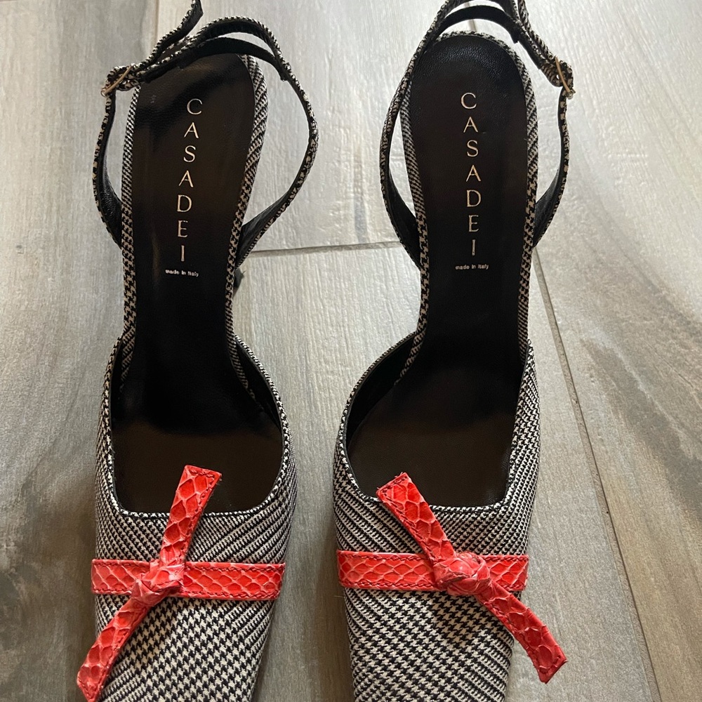 CASADEI authentic Women’s Vintage shoes only worn once 4 1/2” heel - Picture 10 of 12